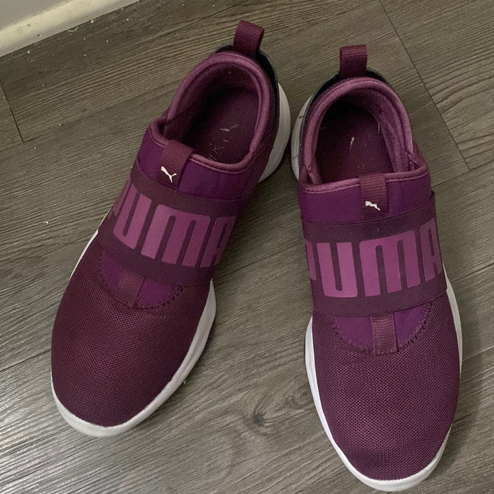 Women’s puma’s